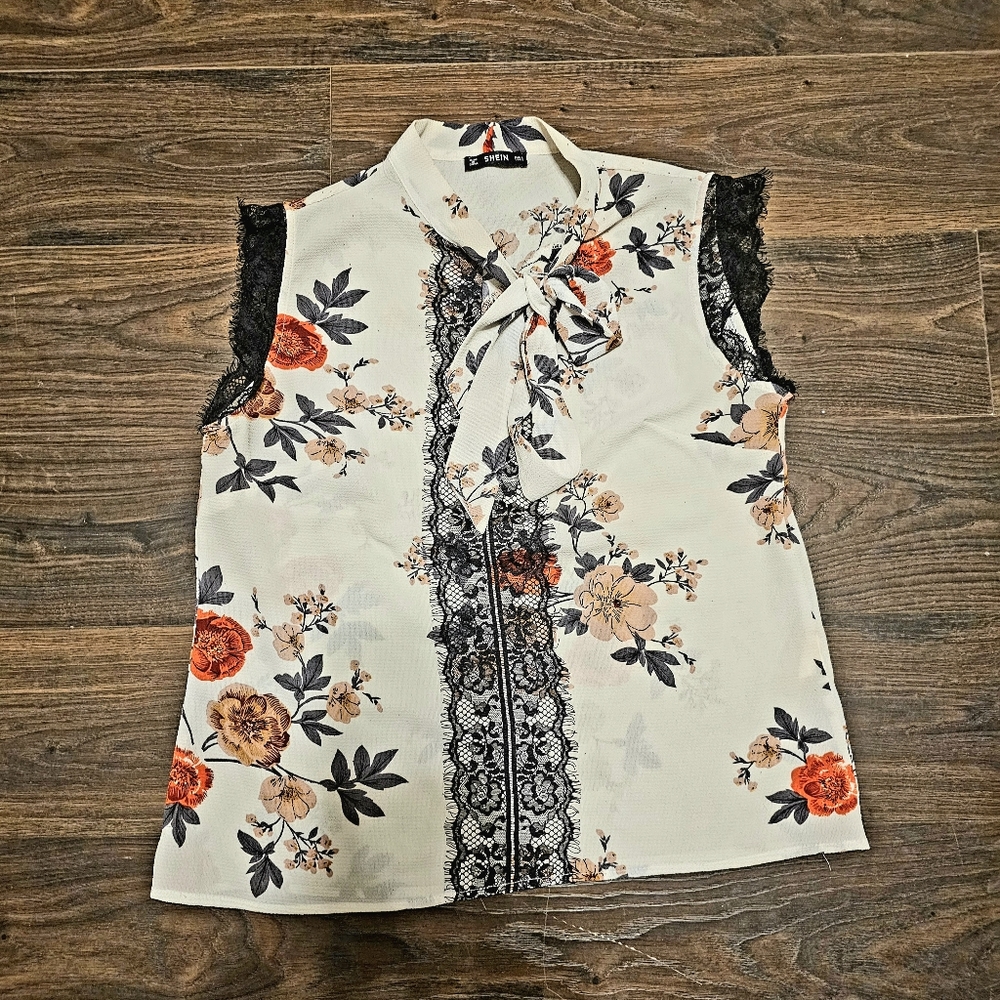Sleeveless floral blouse Asian white with red flower black lace women's large